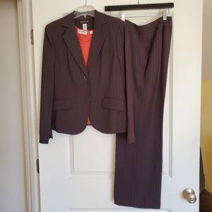 Jones New York Collection Suit (Jacket and Pants included)